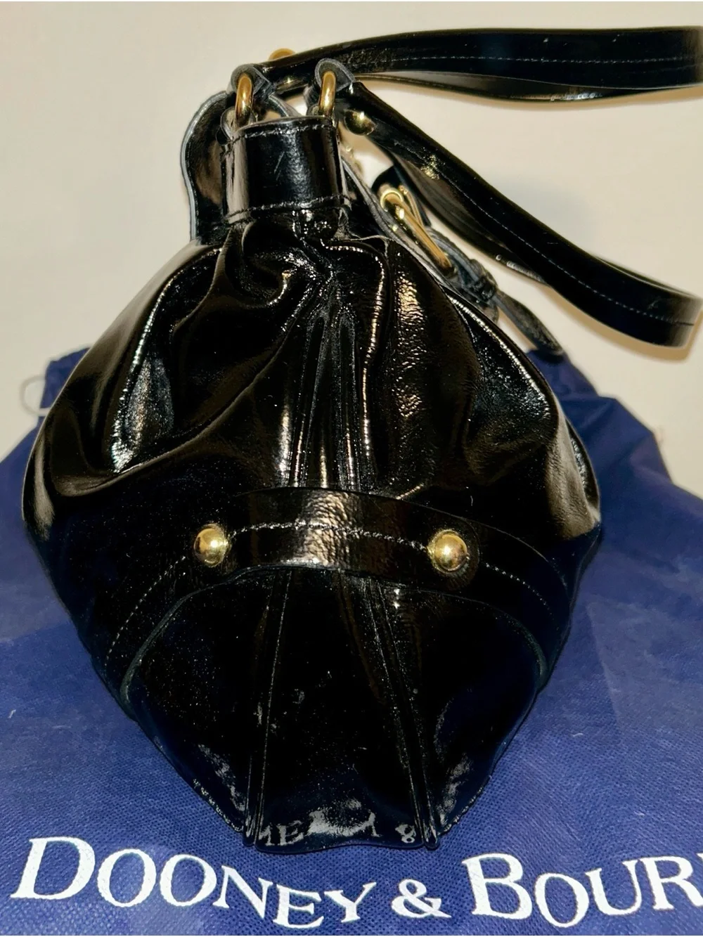 DOONEY & BOURKE HAYDEN BLACK PATENT LEATHER LG HOBO TOTE BAG. LIMITED Edition